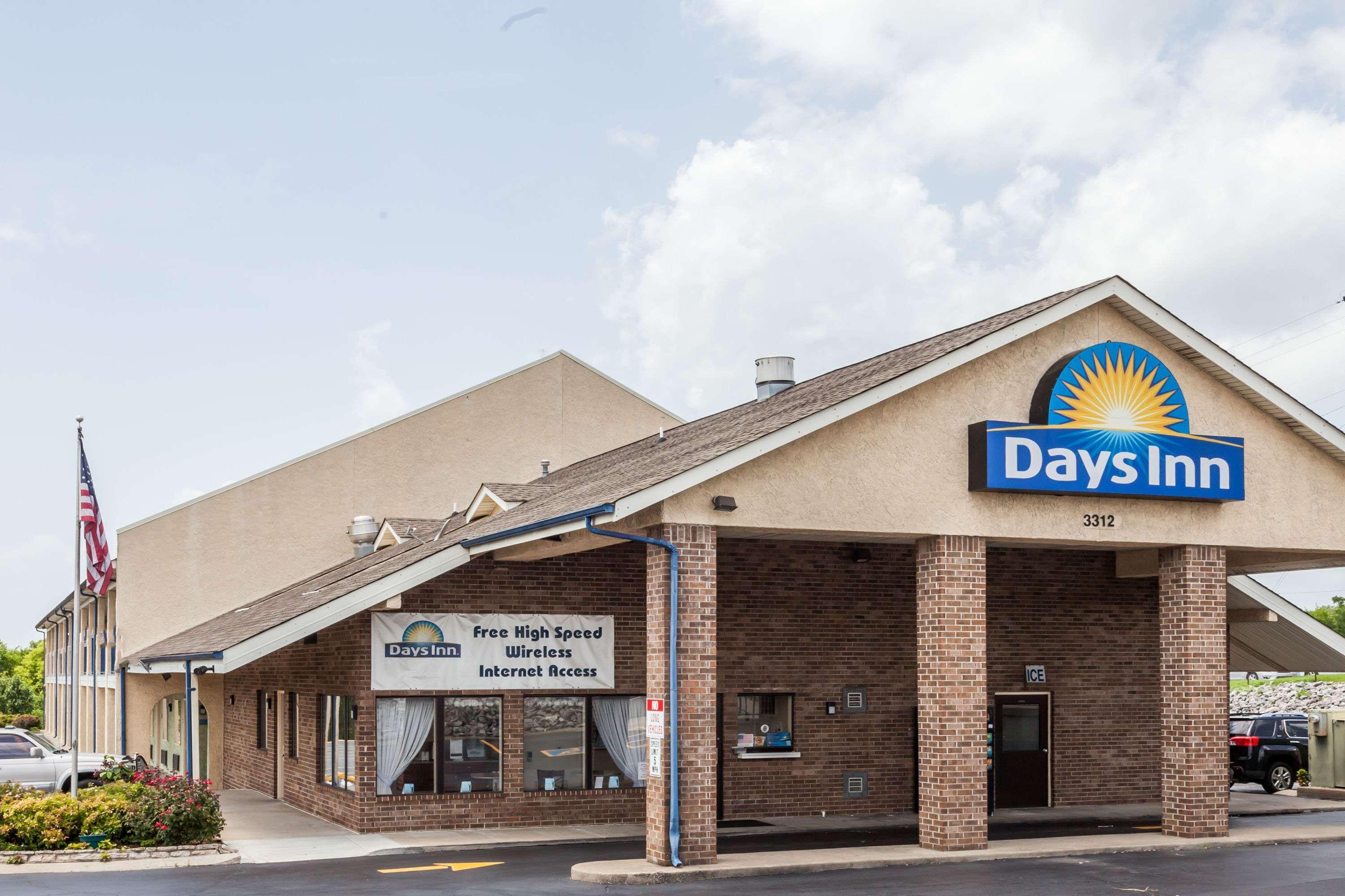 Days Inn By Wyndham Nashville N Opryland/Grand Ole Opry Экстерьер фото