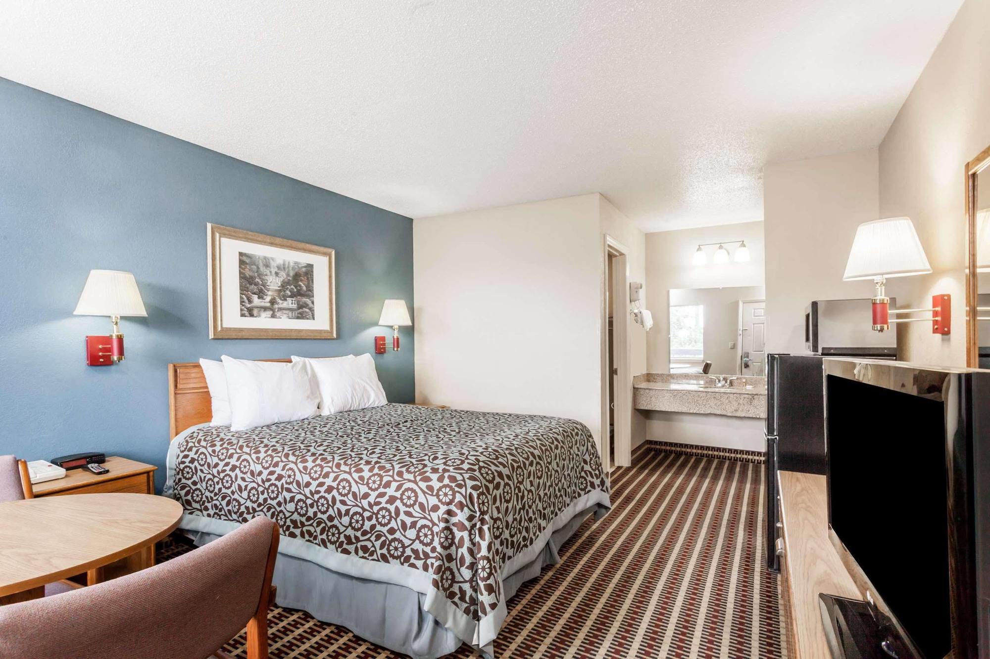 Days Inn By Wyndham Nashville N Opryland/Grand Ole Opry Экстерьер фото